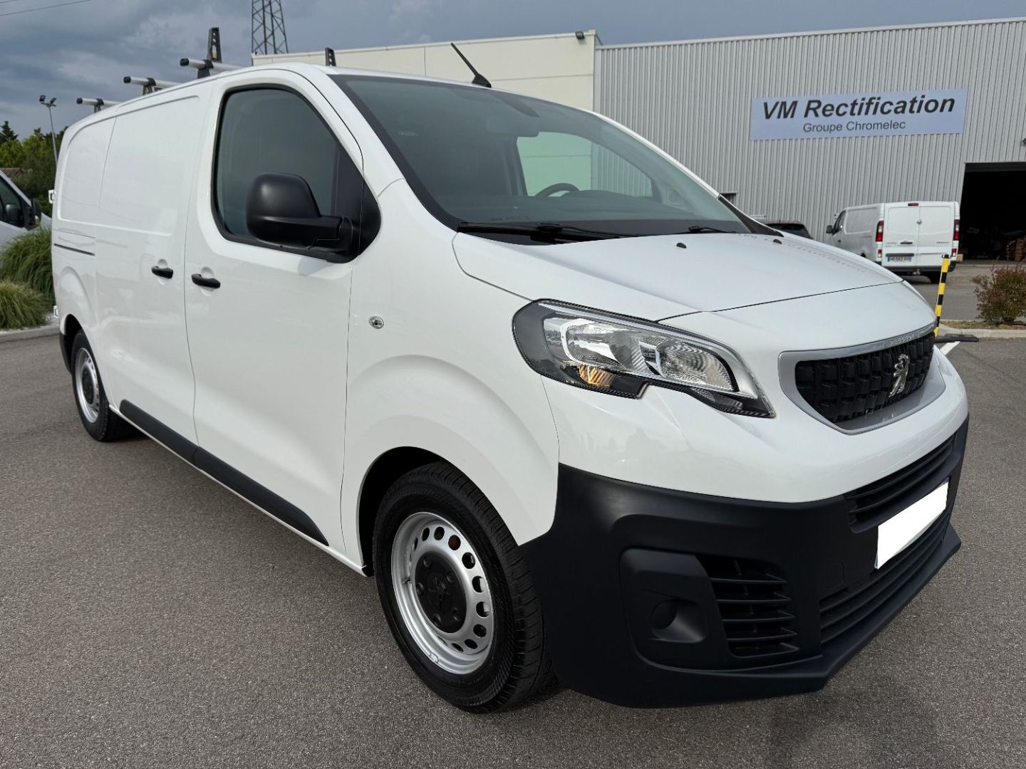 PEUGEOT EXPERT FOURGON - STANDARD 1.6 BLUEHDI 115 PREMIUM