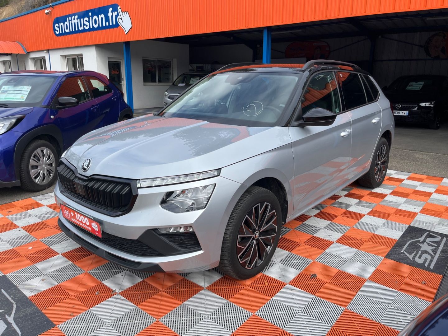 SKODA KAMIQ - 1.5 TSI 150 BV6 STYLE Caméra JA 17" Black Pack