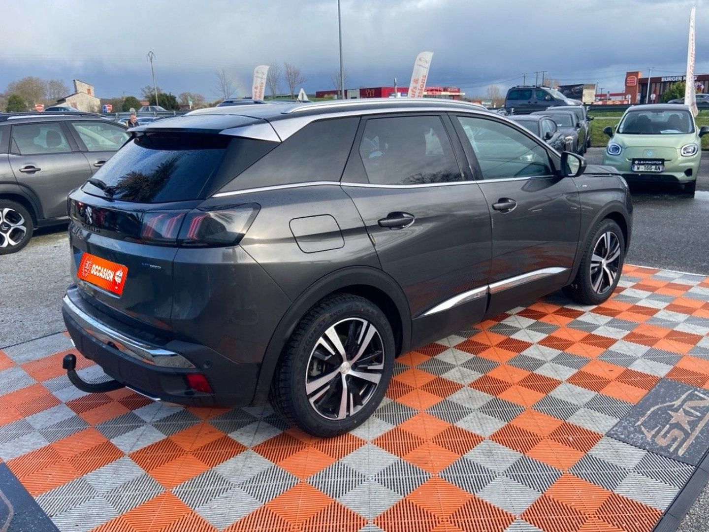 PEUGEOT 3008 - HYBRID 225 EAT8 GT Hayon Attelage