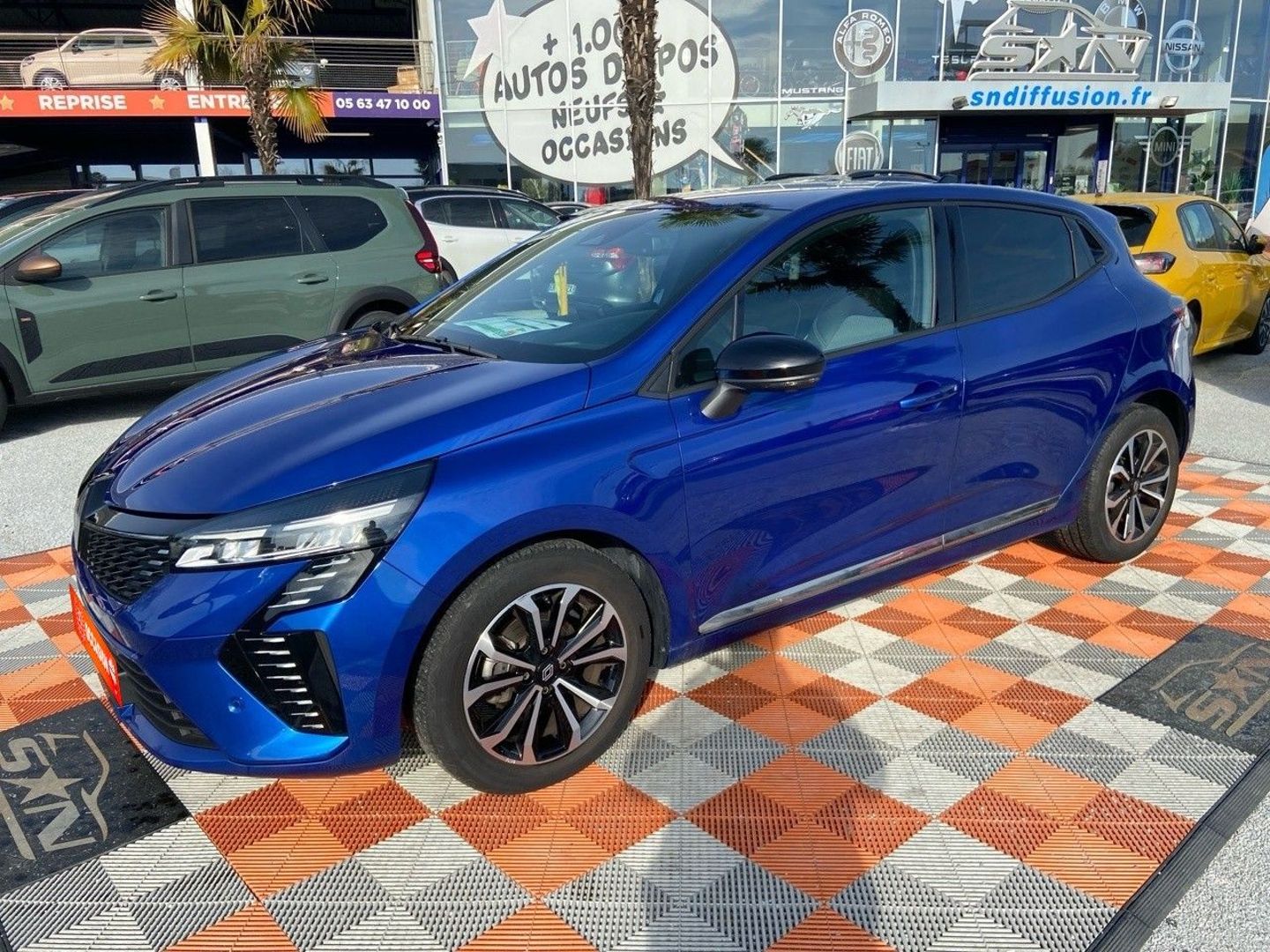 RENAULT CLIO V TCe 90 BV6 TECHNO GPS Caméra 360° Induction