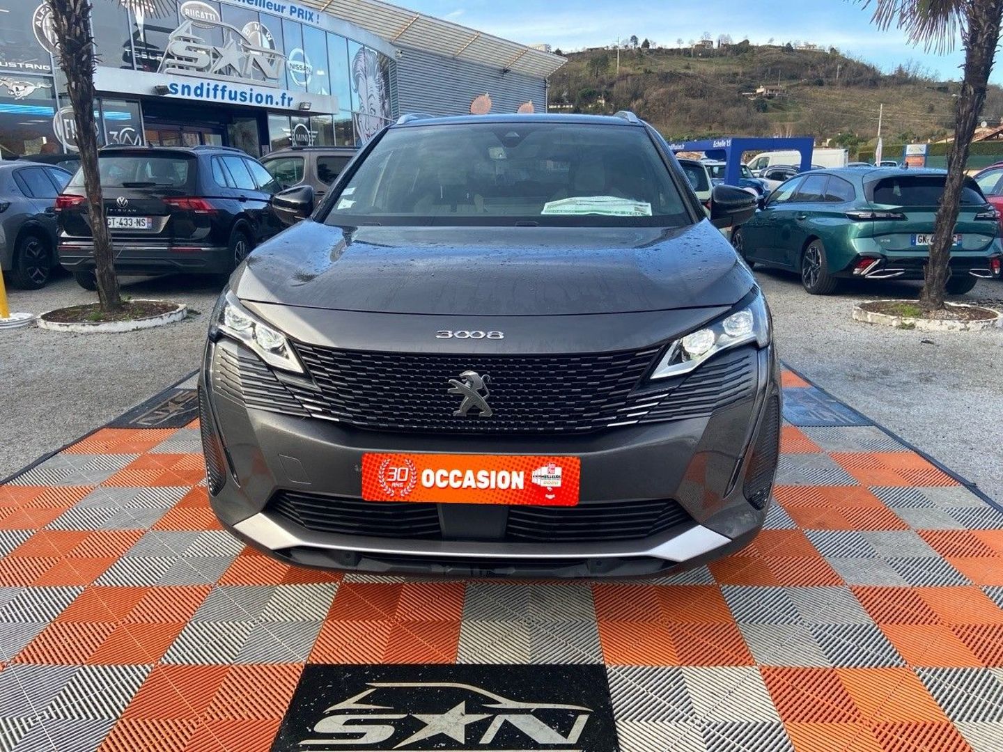 PEUGEOT 3008 - HYBRID 225 EAT8 GT Hayon Attelage