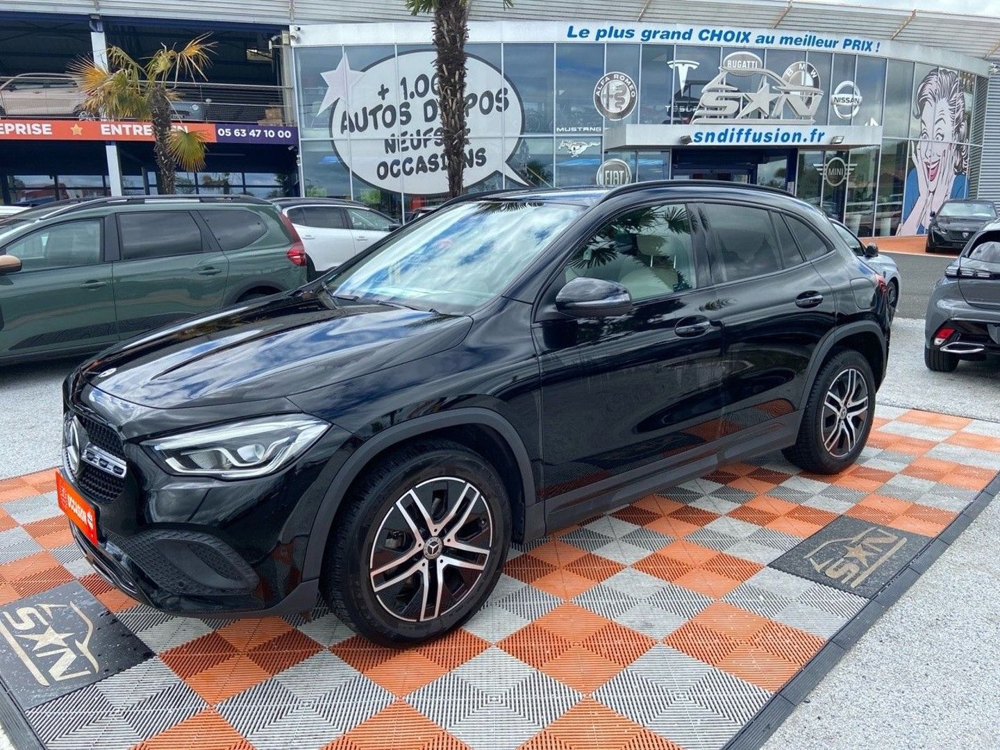 MERCEDES-BENZ GLA 200 PROGRESSIVE LINE 163 PACK PREMIUM