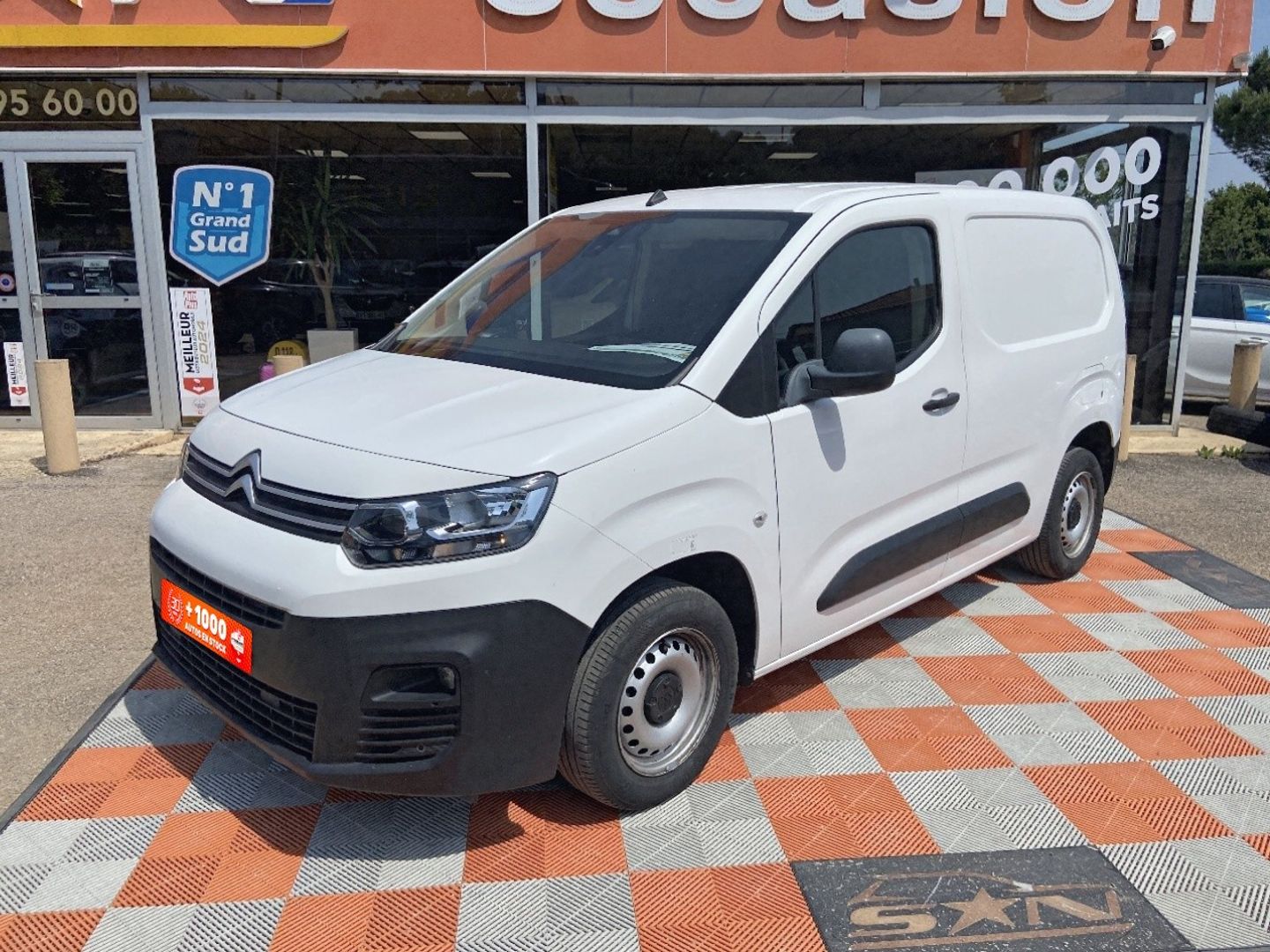 CITROEN BERLINGO New BlueHDi 100 CLUB M Caméra Pte Lat. Kit Bois