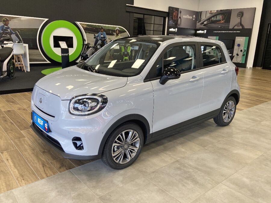 LEAPMOTOR T03 BIG BATTERY LUXURY