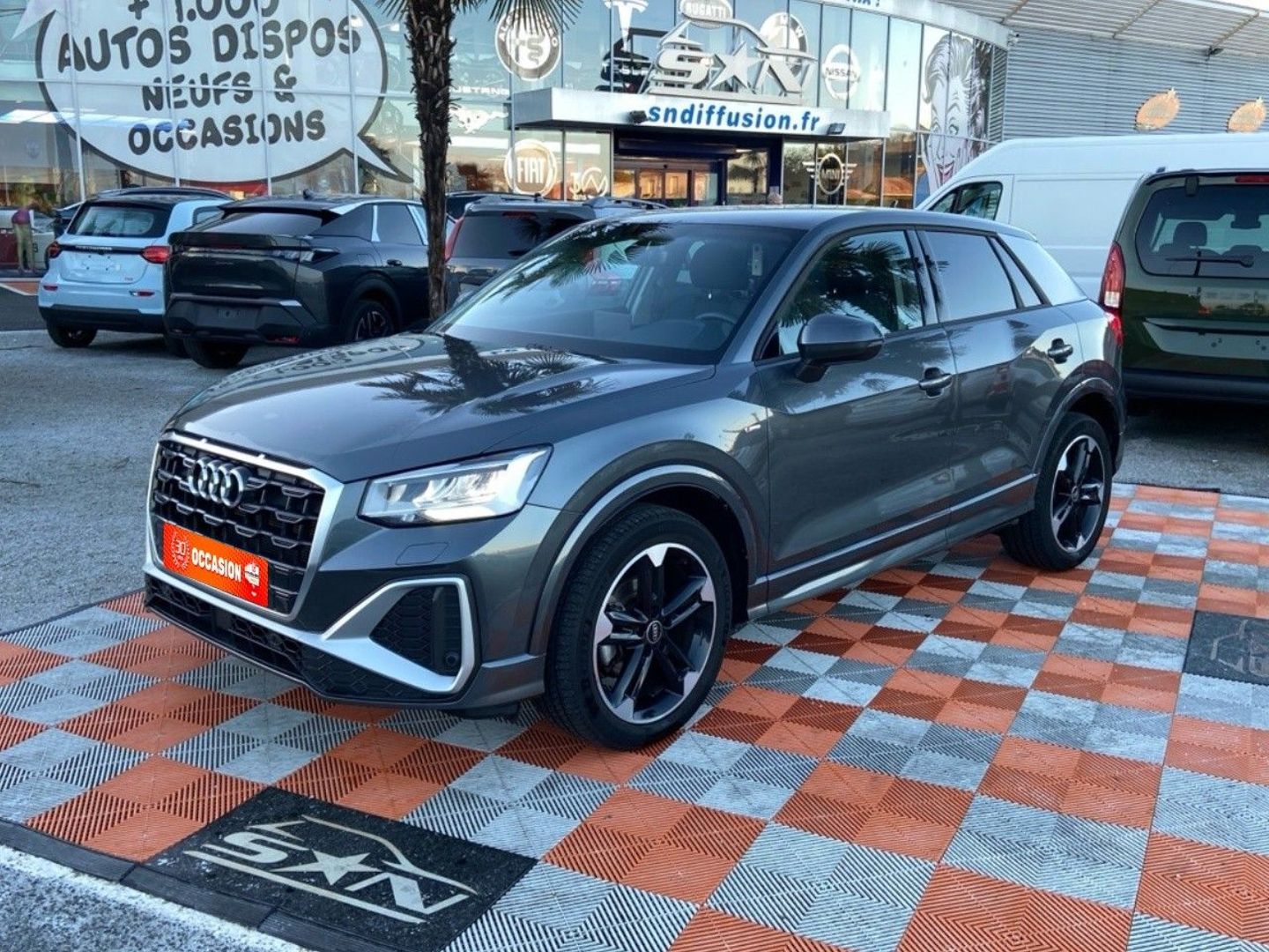 AUDI Q2 - 30 TFSI 110 BV6 S LINE Ext. GPS Caméra JA 18"
