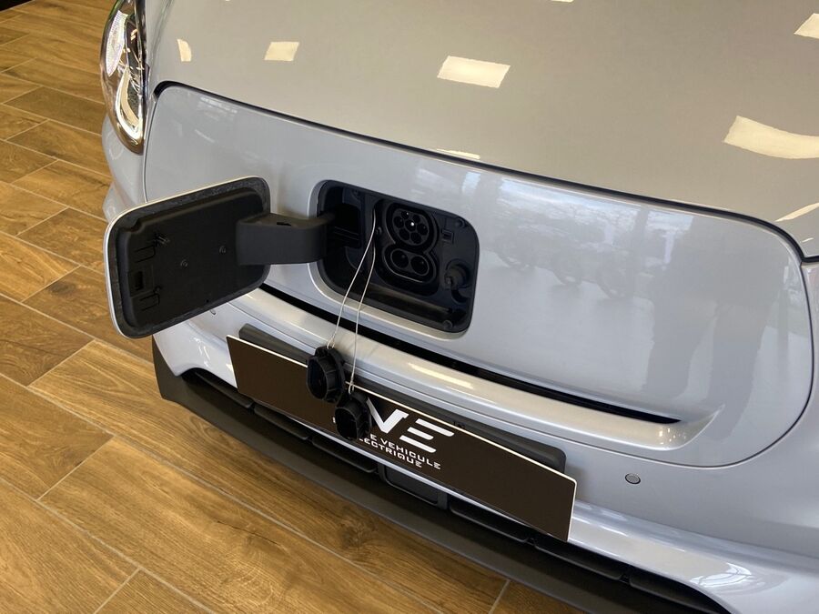 LEAPMOTOR T03 BIG BATTERY - LUXURY