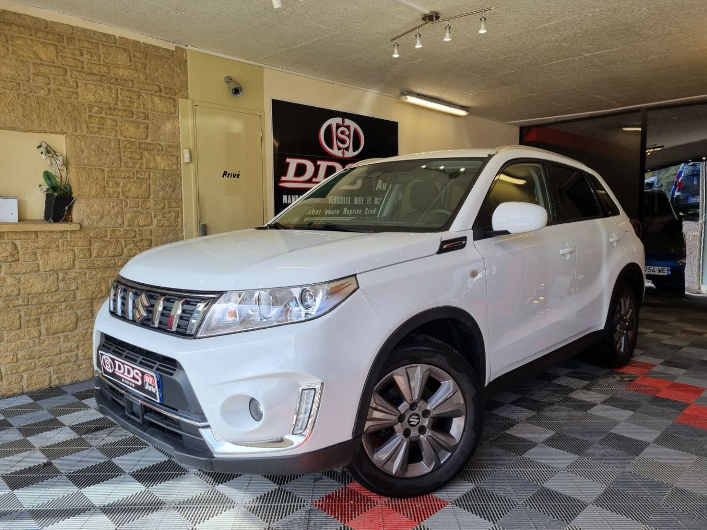 SUZUKI VITARA - 112 CV 4X4 CAMERA GPS SIEGES CHAUFFANTS