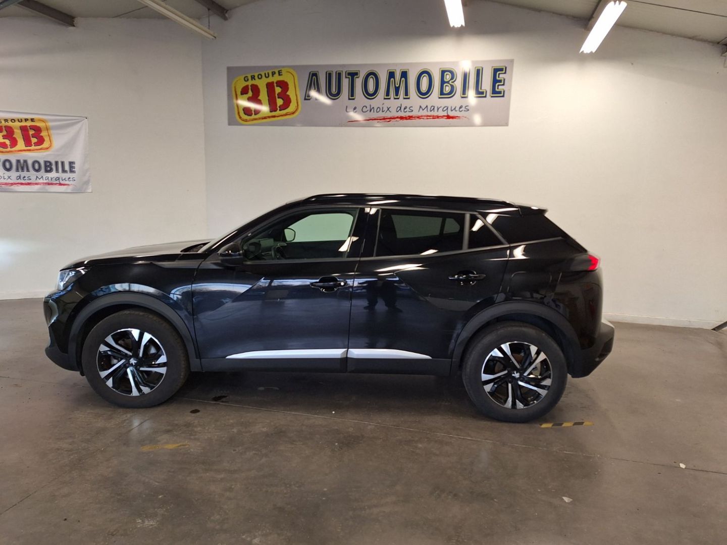 PEUGEOT 2008 - Allure Pack BlueHDI 130 S&S EAT8