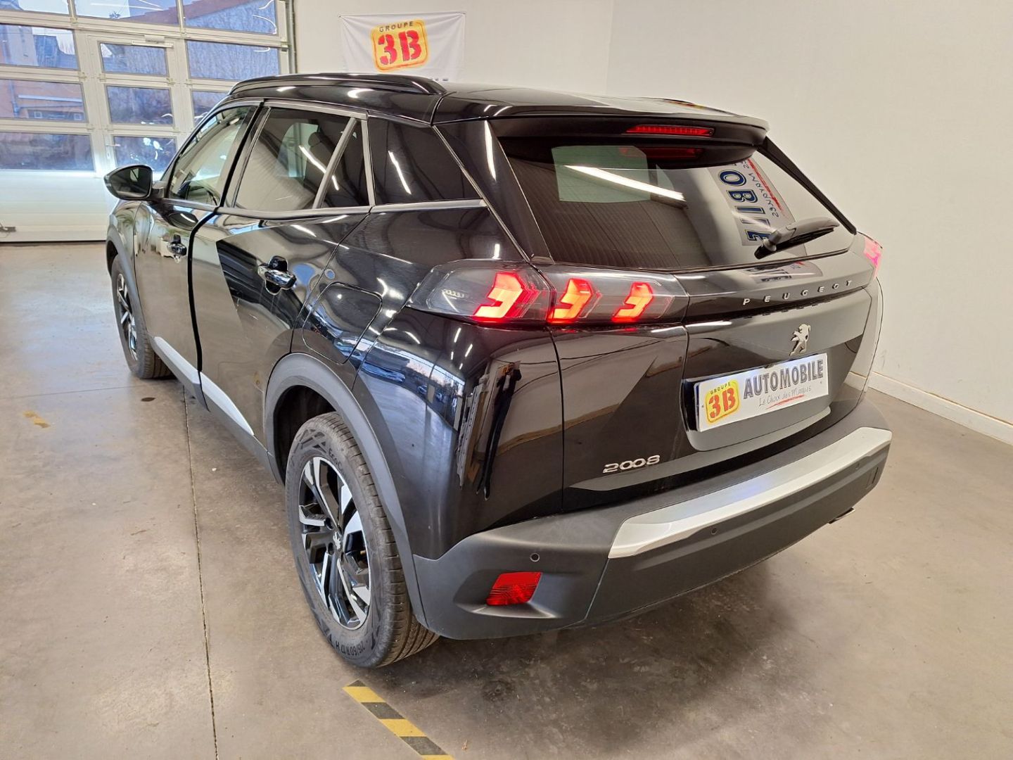 PEUGEOT 2008 - Allure Pack BlueHDI 130 S&S EAT8