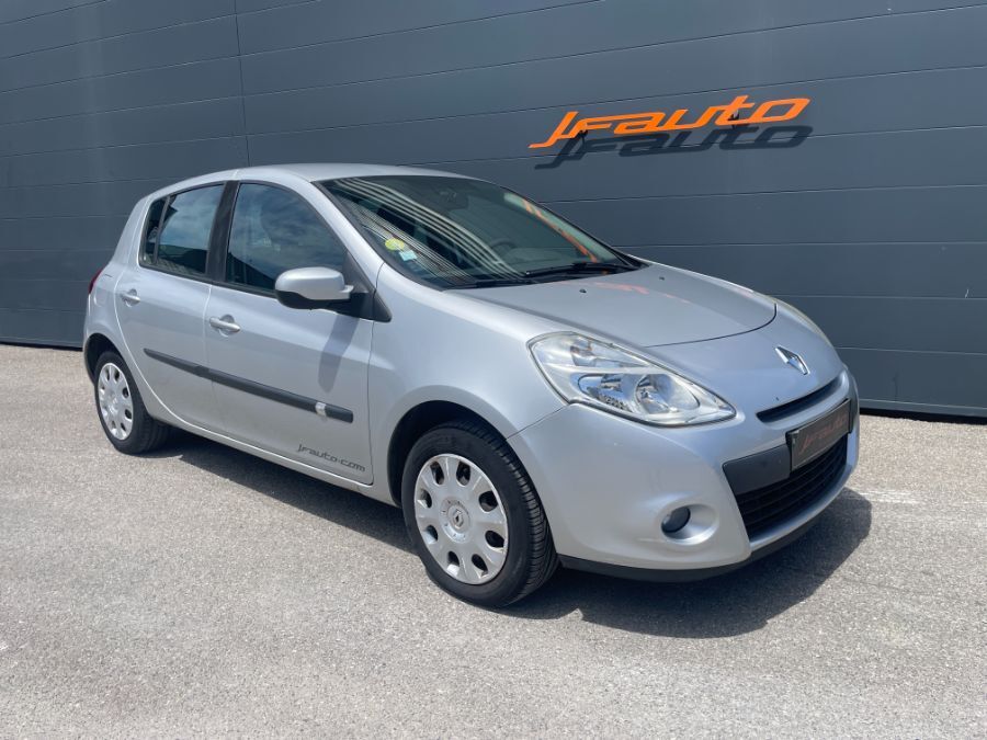 RENAULT CLIO III PHASE 2 5P DCI (75CH) ECO2 70cv 5P BVM