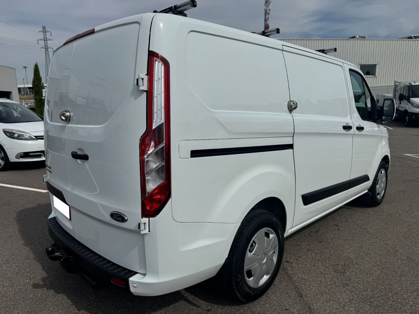 FORD TRANSIT CUSTOM FOURGON - 320 L1H1 2.0 TDCi 130 Trend