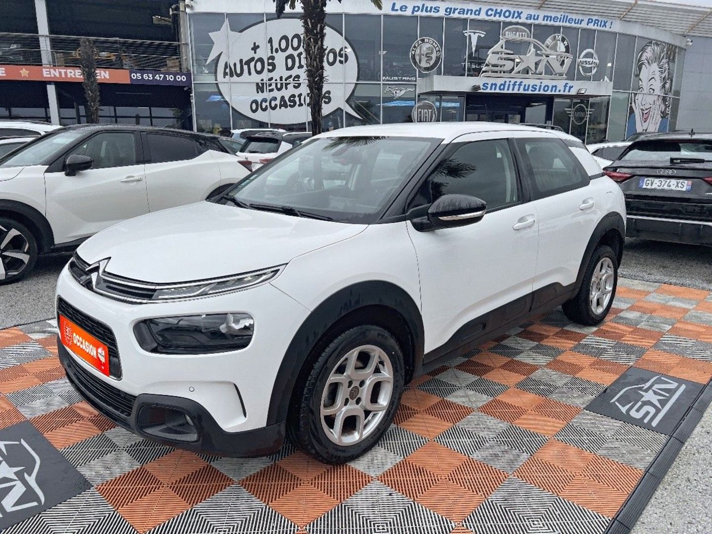 CITROEN C4 CACTUS - BLUEHDI 120 EAT6 FEEL BUSINESS GPS JA 16" RADARS (2019)
