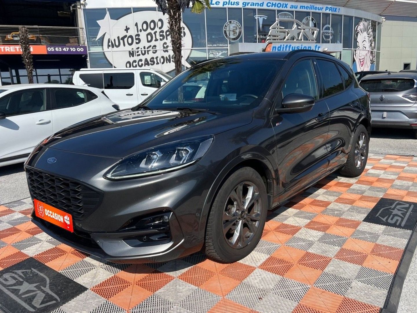 FORD KUGA - 2.0 TDCI 120 ST LINE X BVA GPS CAMÉRA HAYON PACK HIVER ATTELAGE (2023)