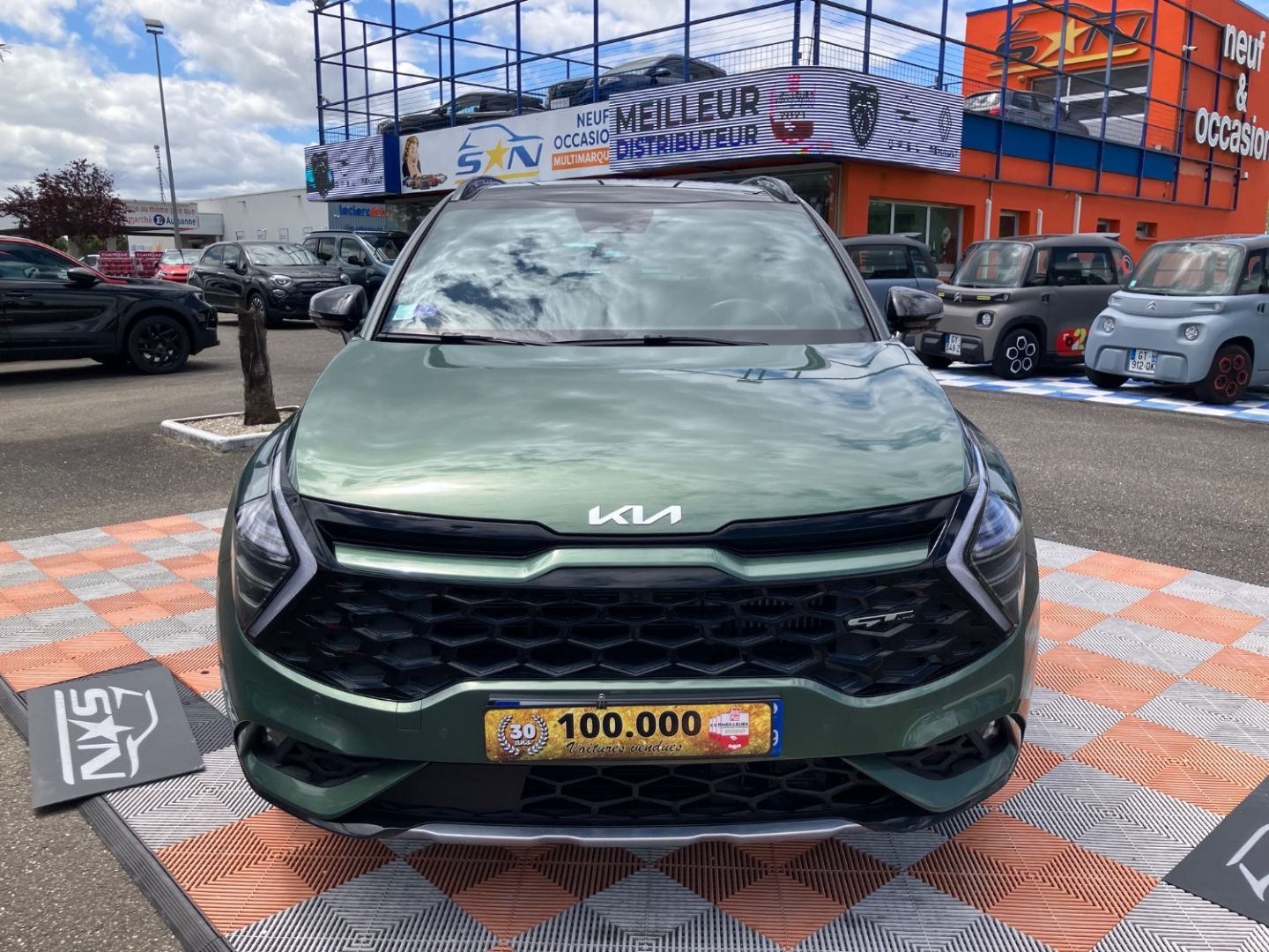 KIA SPORTAGE - 1.6 T-GDI HEV 230 BVA6 4X4 GT LINE PREMIUM CUIR TOIT CAMÉRA 360° 1°MAIN (2024)