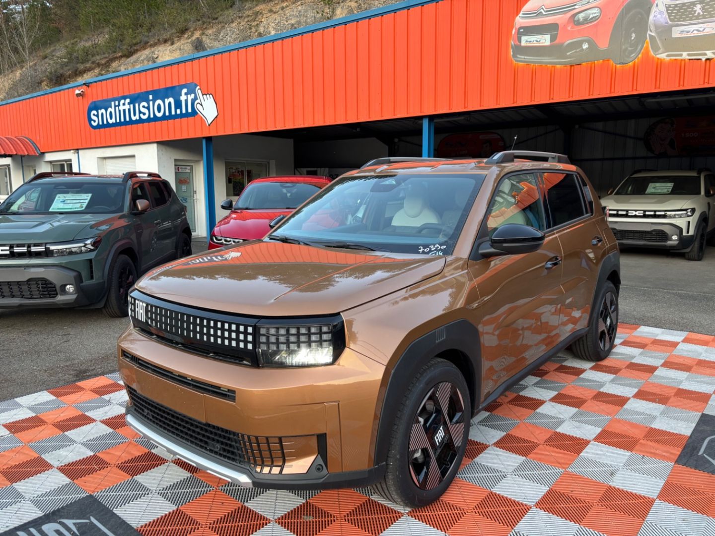 FIAT GRANDE PANDA - 1.2 HYBRID 110 AUTOMATIQUE LA PRIMA (2025)