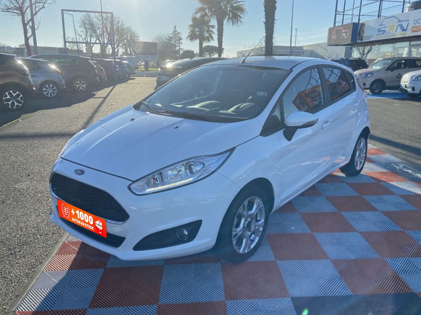 FORD FIESTA - 1.2 82 EDITION GPS 5P (2016)