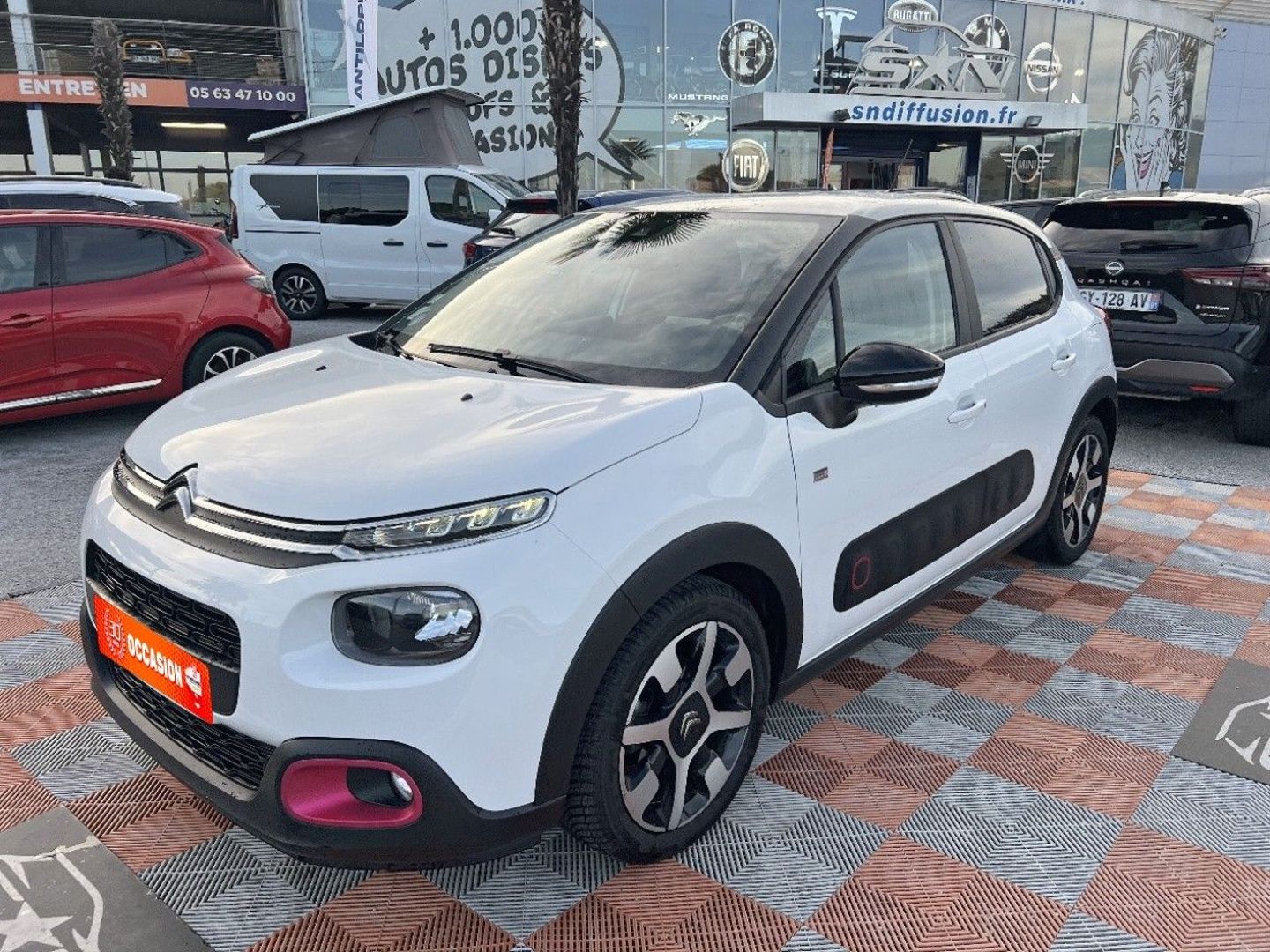 CITROEN C3 - PURETECH 82 ELLE GPS CAMÉRA 1°MAIN (2018)