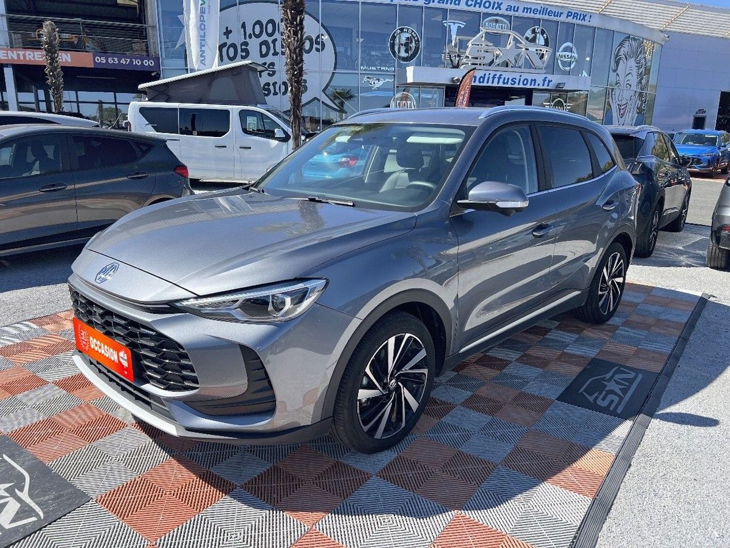 MG ZS - 1.5 HYBRID + 195 LUXURY CUIR GPS CAMÉRA 360° JA 18" (2025)