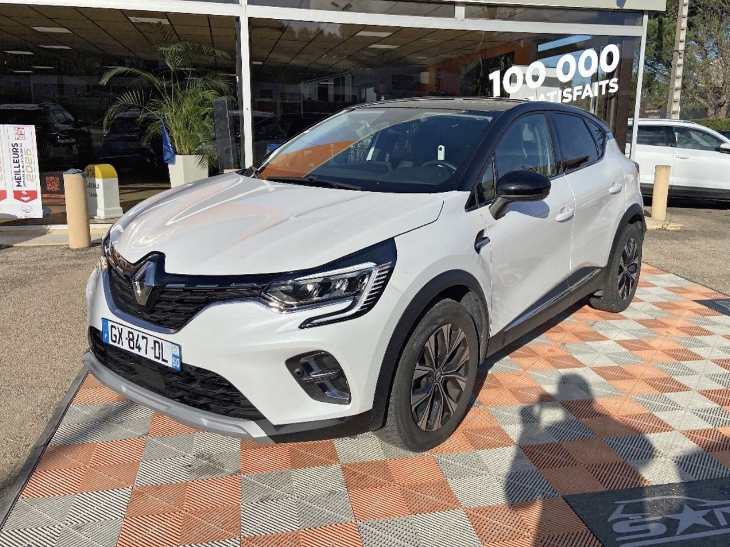 RENAULT CAPTUR - TCE 90 BV6 TECHNO GPS 9.3" CAMÉRA (2024)