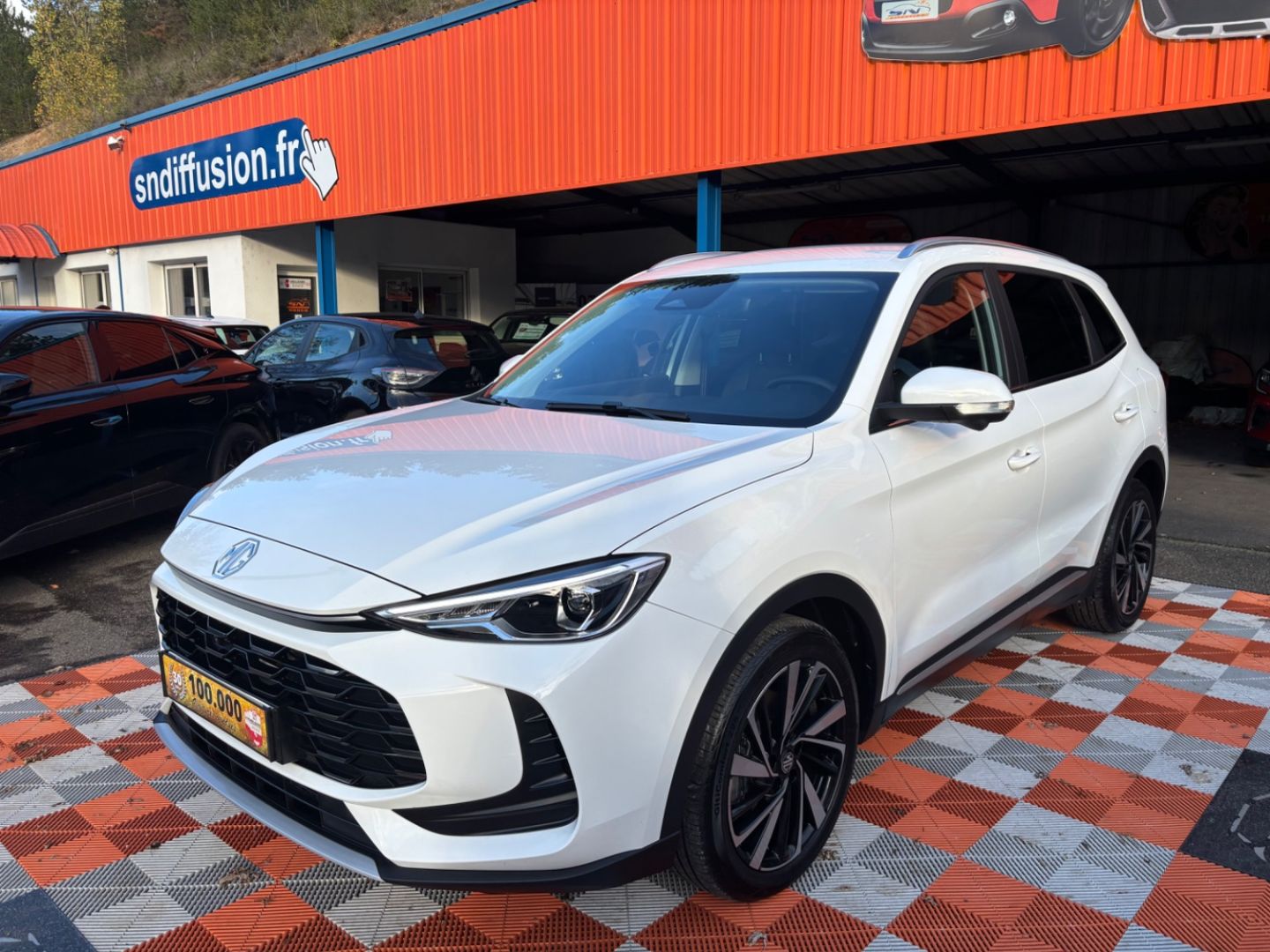 MG MG ZS 3 - 1.5 HYBRID+ 197 LUXURY 1°MAIN (2025)