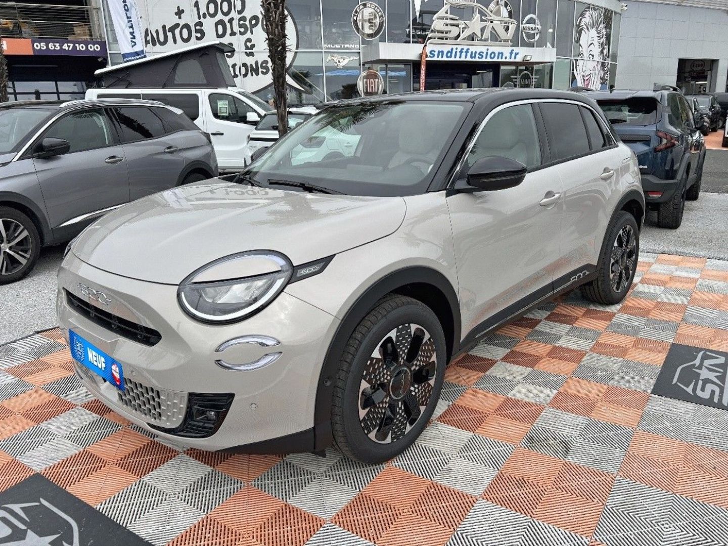 FIAT 600 - 1.2 145 HYBRID AUTOMATIQUE LA PRIMA TOIT NOIR (2026)