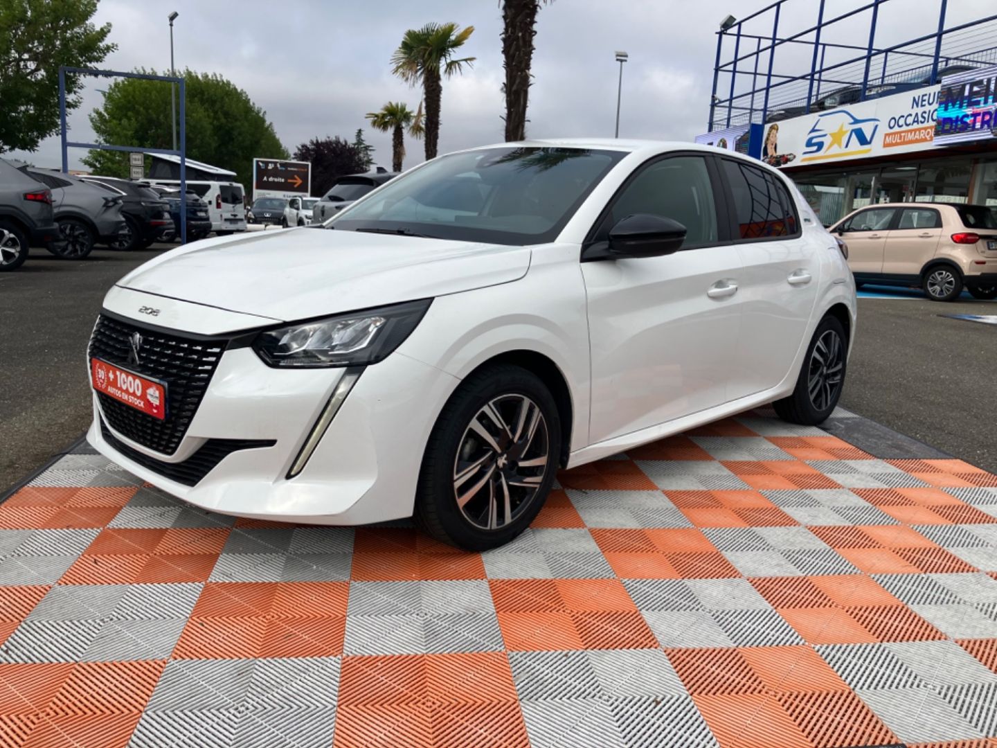PEUGEOT 208 - PURETECH 75 STYLE LEDS JA 16" RADAR 1°MAIN (2023)