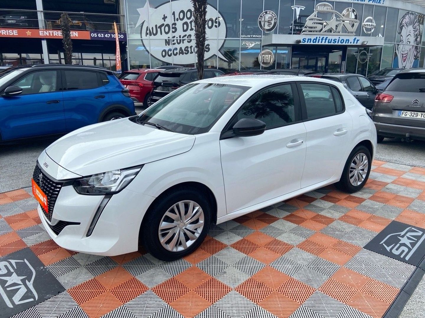 PEUGEOT 208 AFFAIRE BlueHDi 100 BV6 PREMIUM PACK GPS 11750 HT 1°Main