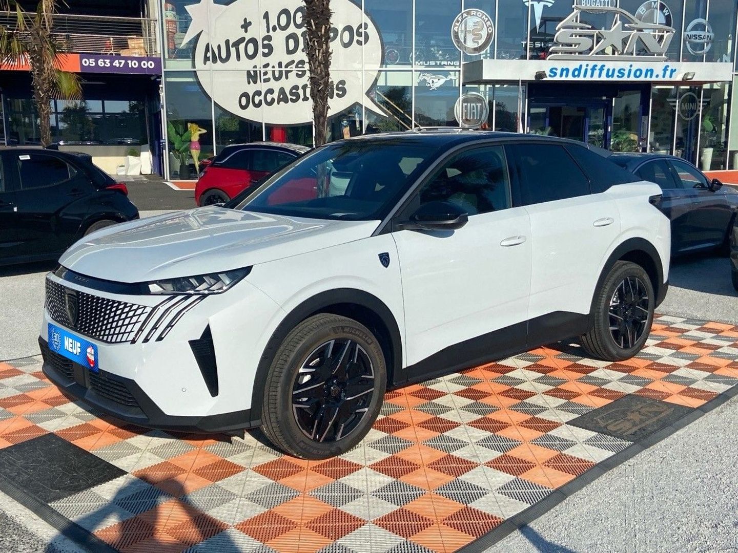 PEUGEOT 3008 - HYBRID 145 E-DCS6 GT (2026)