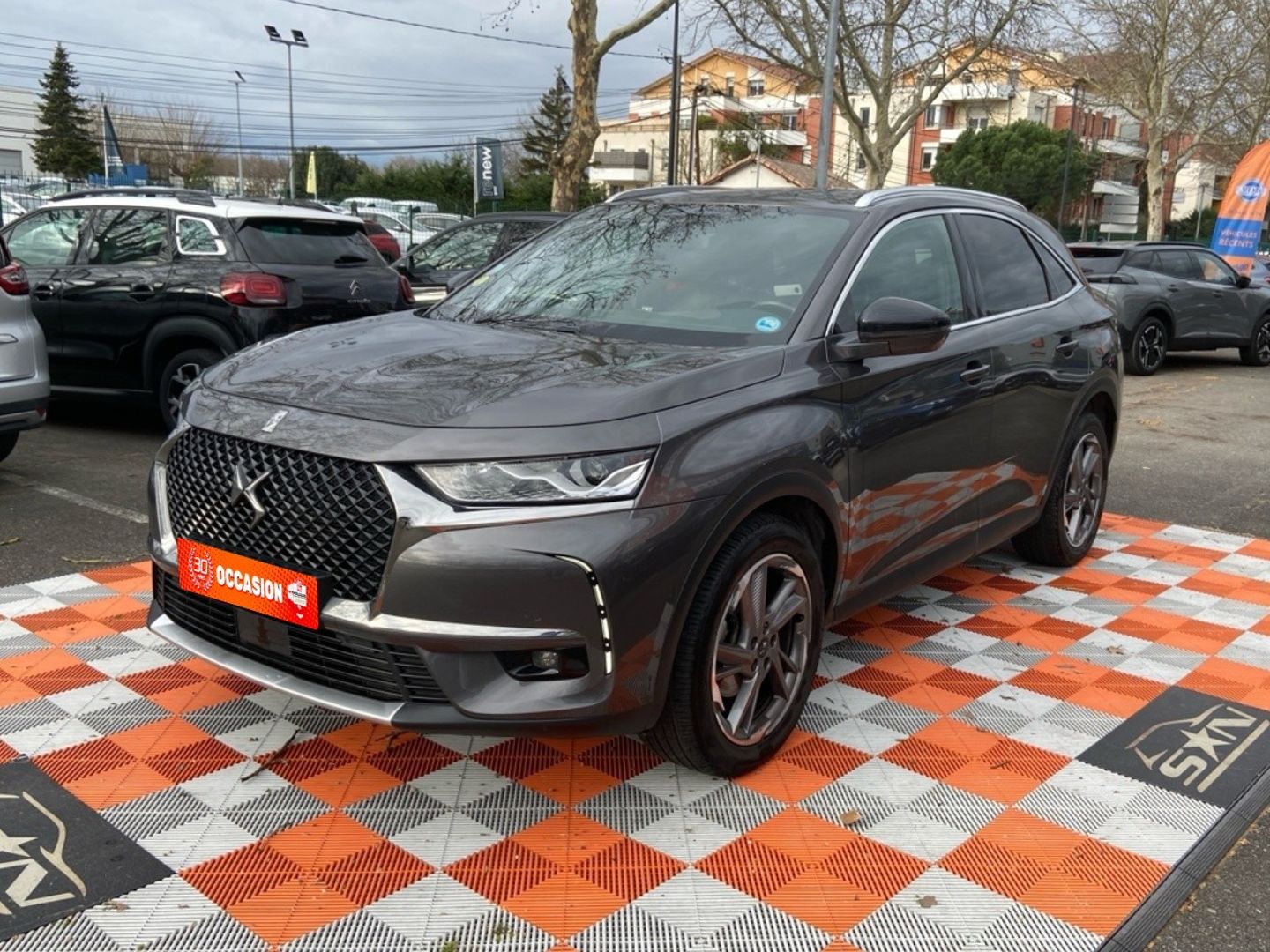 DS DS7 CROSSBACK - BLUEHDI 130 EAT8 SO CHIC CUIR GPS CAMÉRA BARRES (2021)