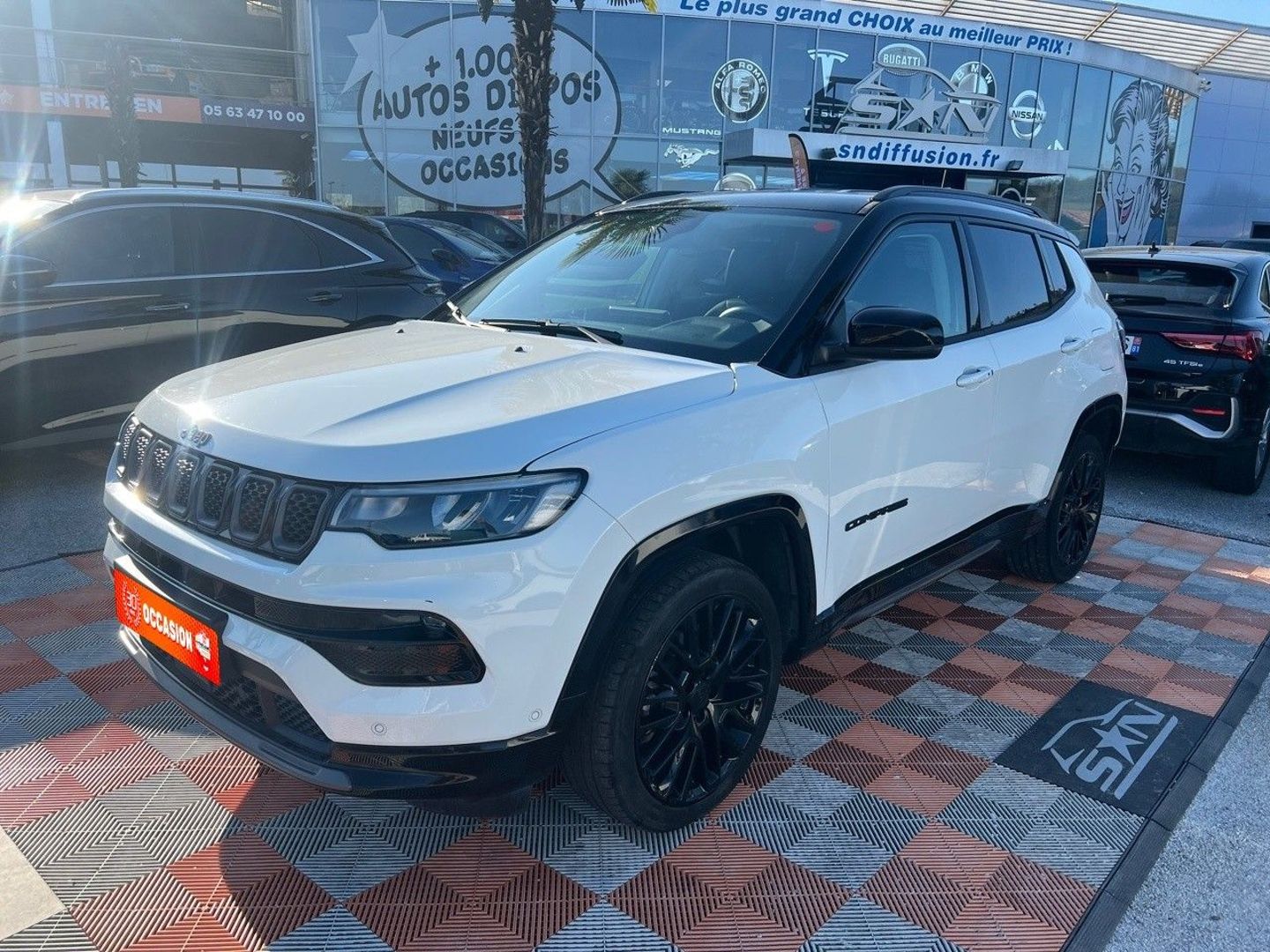 JEEP COMPASS - 1.3 PHEV T4 240 4XE EAWD S CUIR GPS CAMÉRA JA 19" BLACK (2023)