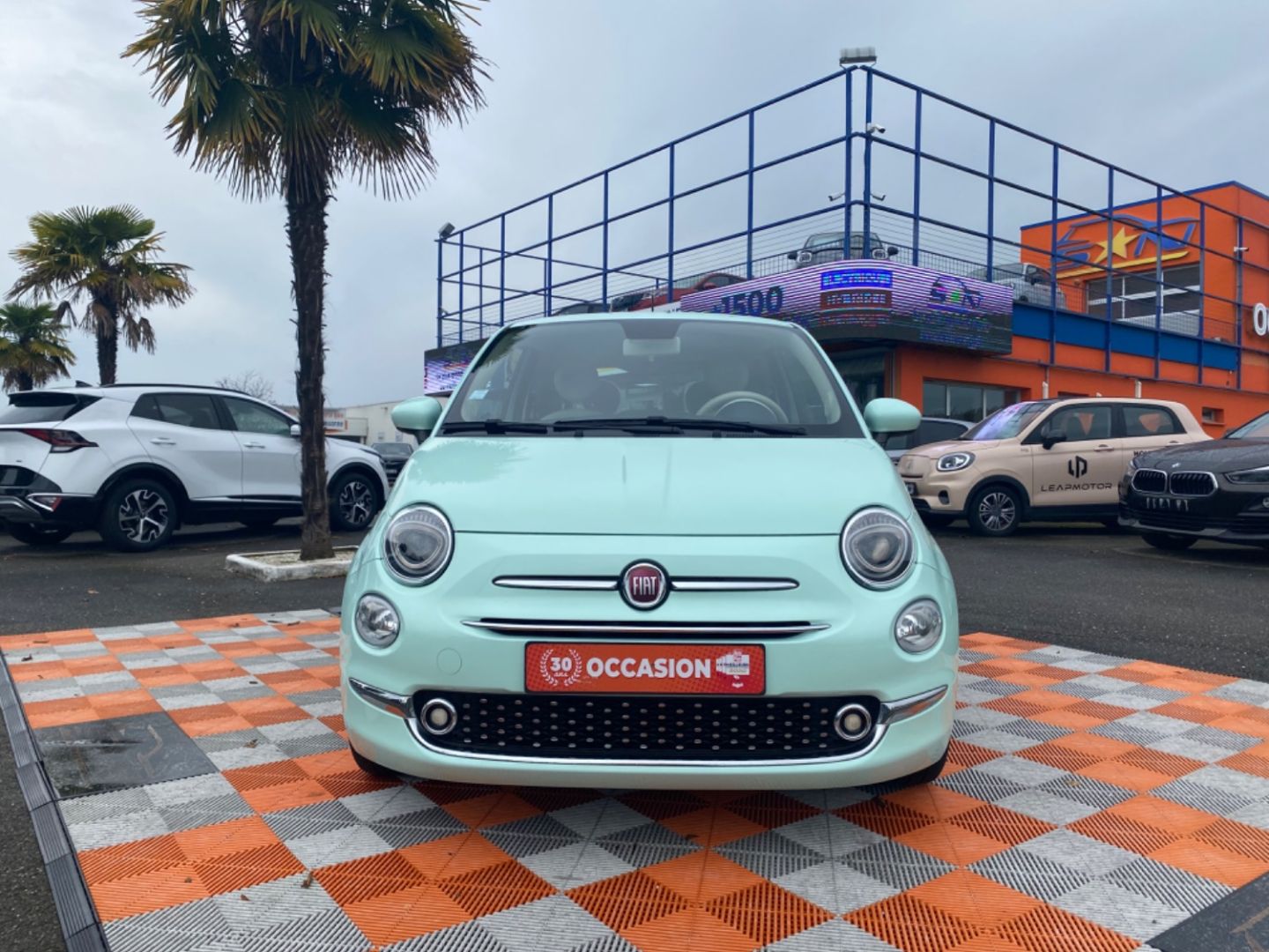 FIAT 500 - 1.2 69 LOUNGE UCONNECT RADAR RECUL PACK VISIBILITÉ (2019)