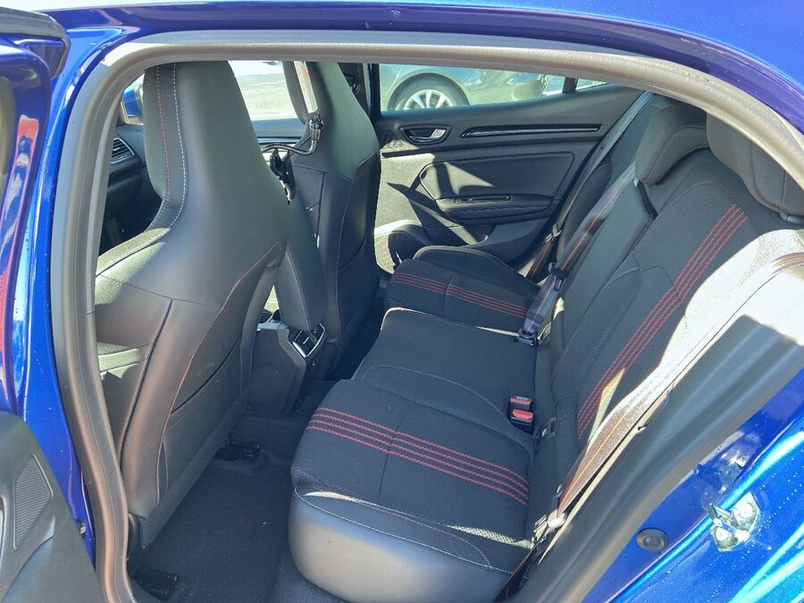 RENAULT MEGANE - 1.6 E-TECH PLUG-IN HYBRIDE 160 RS LINE Caméra
