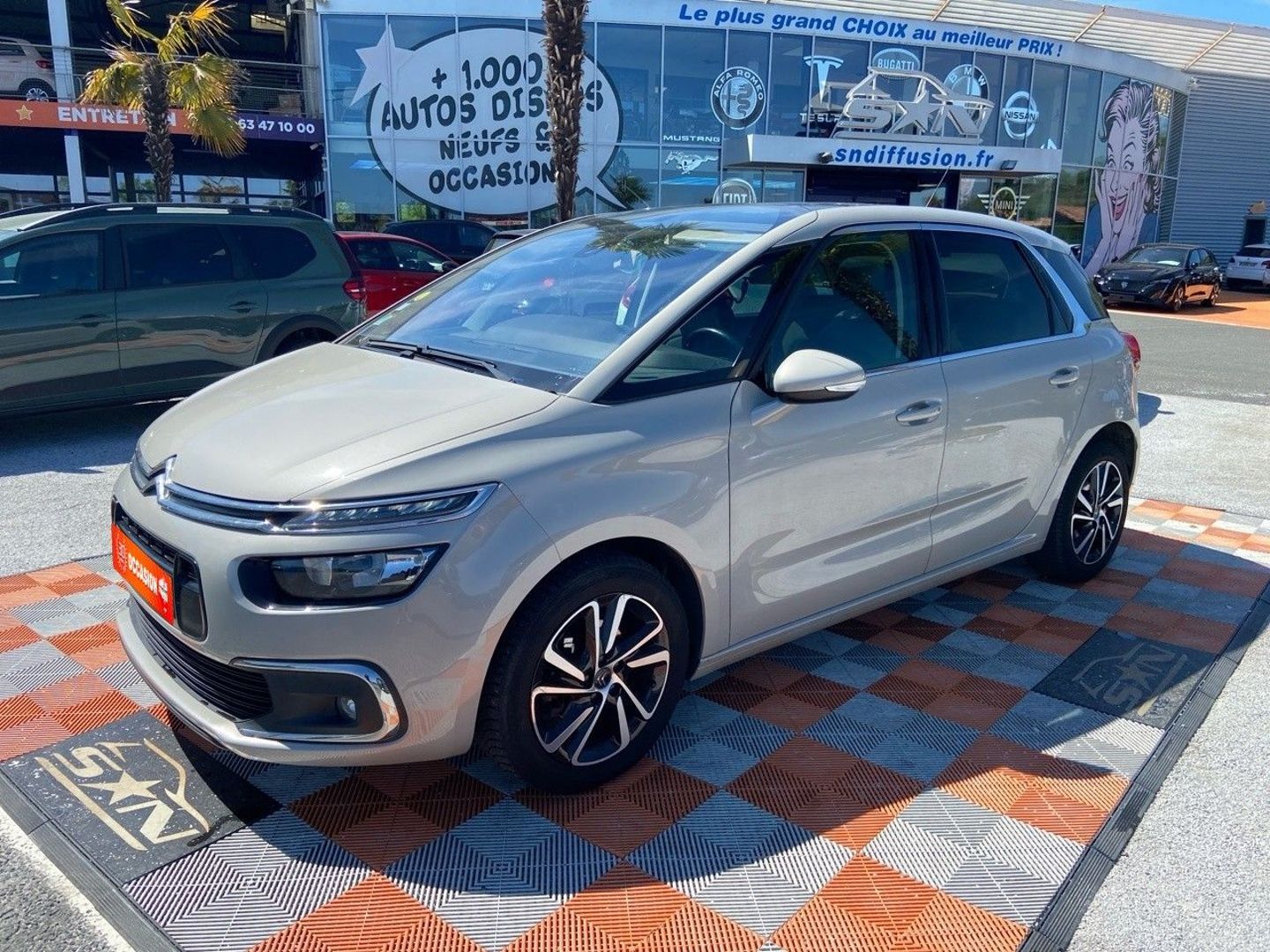 CITROEN C4 PICASSO - BLUEHDI 120 SHINE (2016)