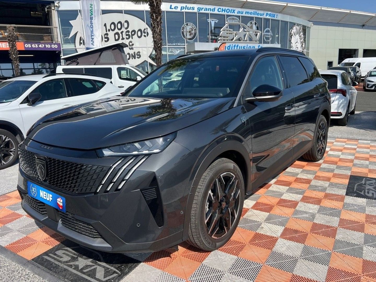 PEUGEOT 5008 - HYBRID 145 E-DCS6 GT PACK 360° VISION & DRIVE ASSIST PLUS (2026)