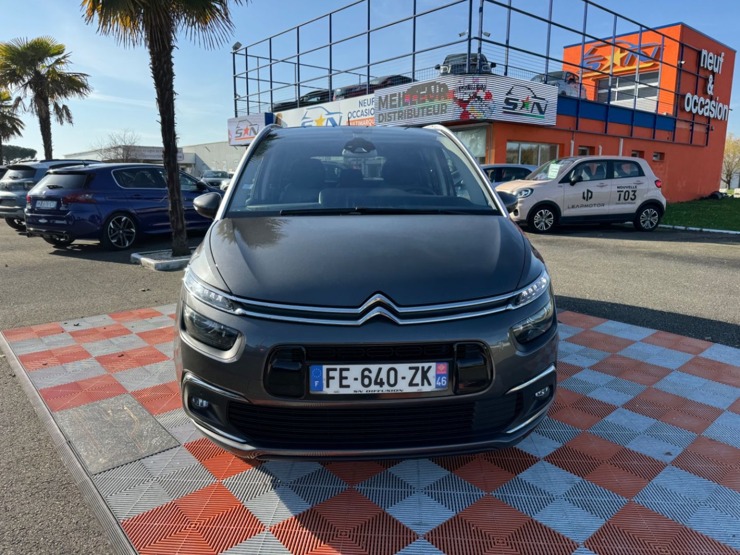 CITROEN GRAND C4 SPACETOURER - BLUEHDI 130 BV6 SHINE TOIT PANO GPS CAMÉRA ATTELAGE 7PL (2019)