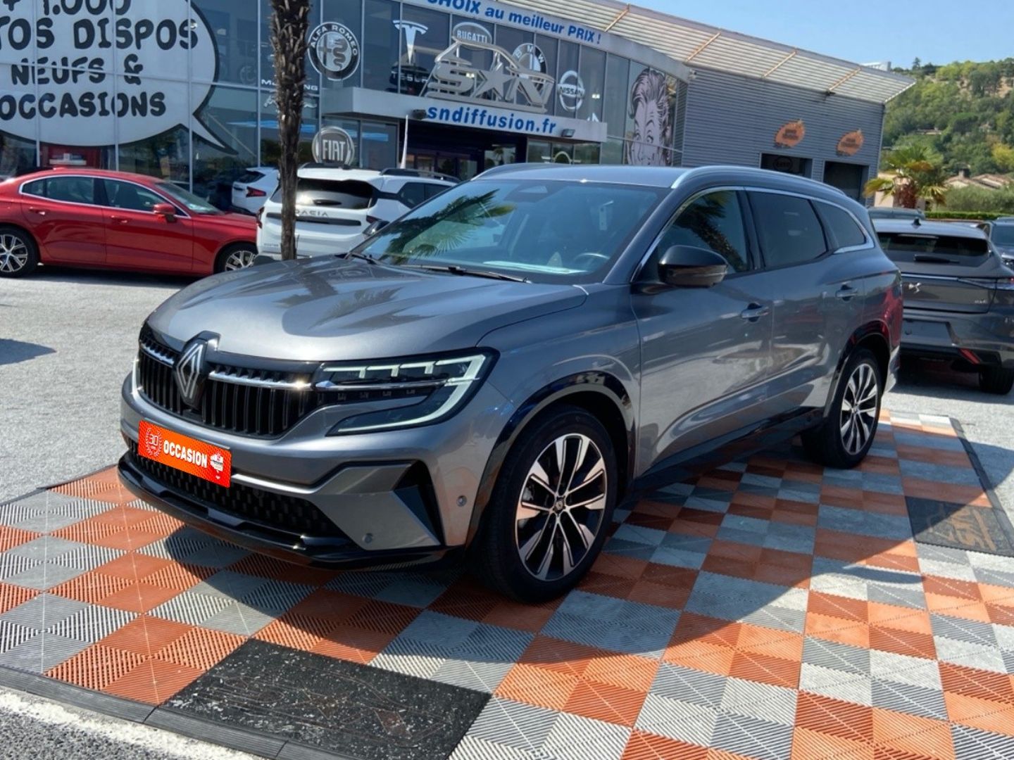 RENAULT ESPACE - E-TECH FULL HYBRID 200 TECHNO CAMÉRA 360° 7PL (2023)