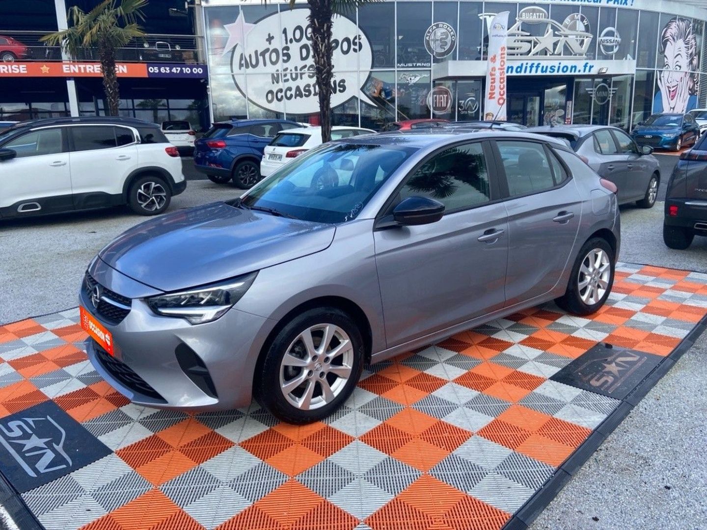 OPEL CORSA - 1.2 75 BUSINESS GPS RADAR JA 16" ACCOUDOIR (2020)