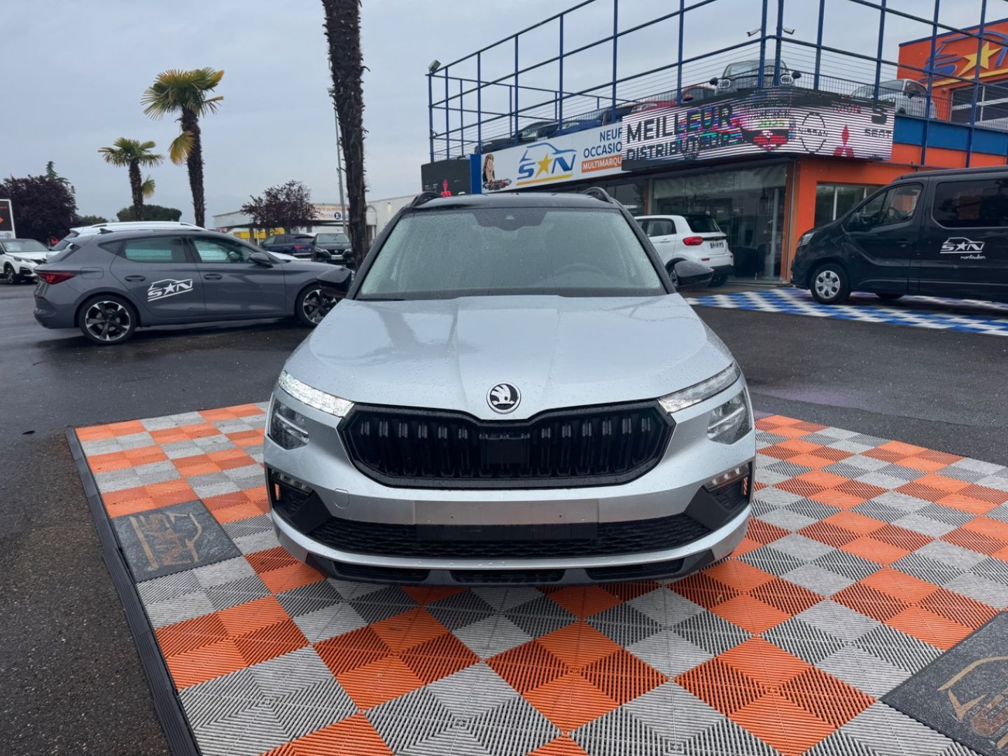 SKODA KAMIQ 1.5 TSI 150 BV6 STYLE Caméra JA 17" Black Pack