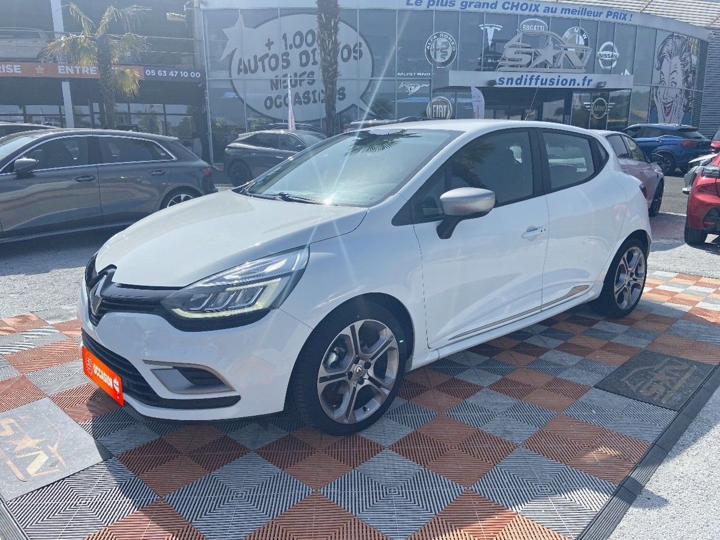 RENAULT CLIO - 1.2 TCE 120 INTENS PACK GT LINE (2018)