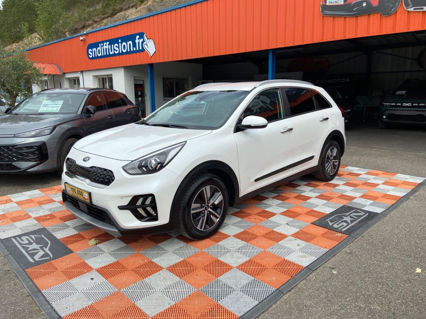 KIA NIRO - 1.6 GDI 105CH ISG + ÉLECTRIQUE 43.5CH DESIGN DCT6 (2021)