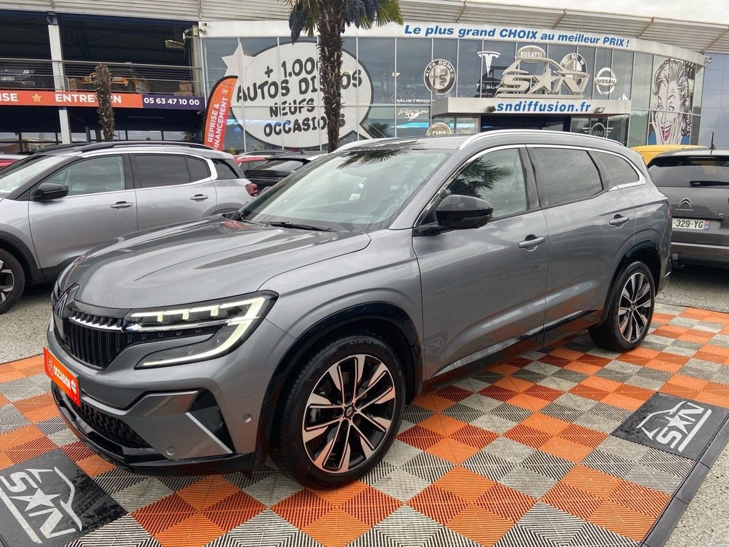 RENAULT ESPACE - E-TECH FULL HYBRID 200 TECHNO CAMÉRA 360° 7PL (2024)