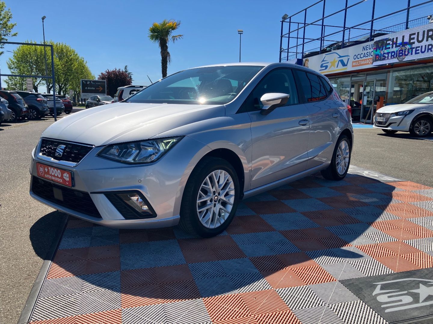SEAT IBIZA - 1.6 TDI 95 URBAN GPS JA 16" RADARS VITRES AR SURTEINTÉES 1°MAIN (2020)