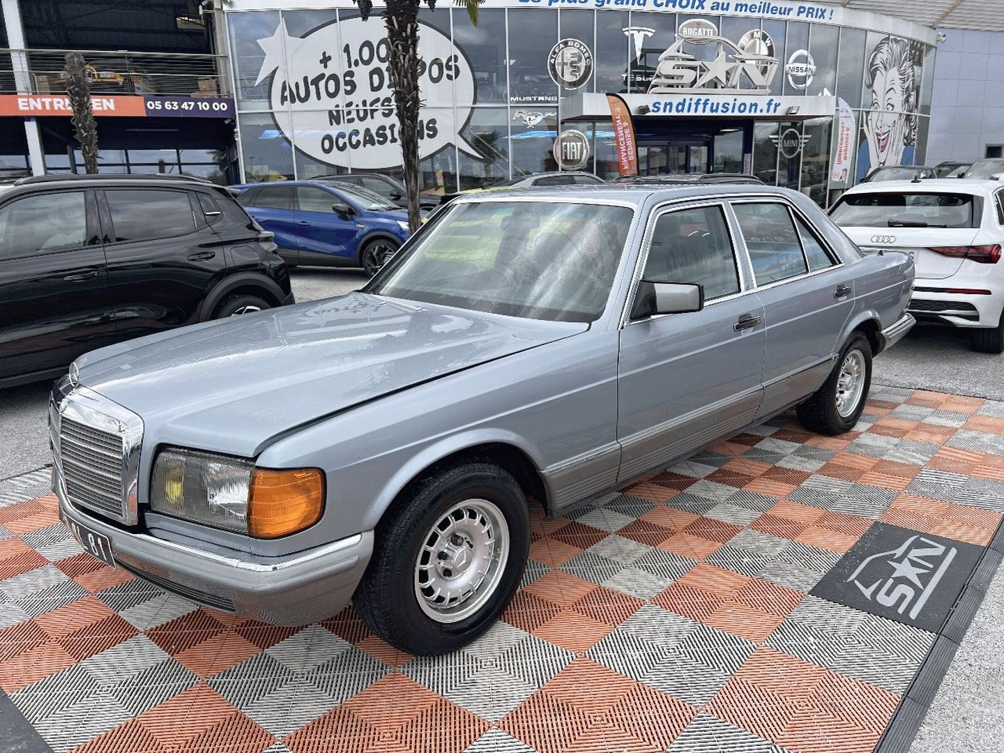 MERCEDES-BENZ 280 SE - 280 SE (1983)