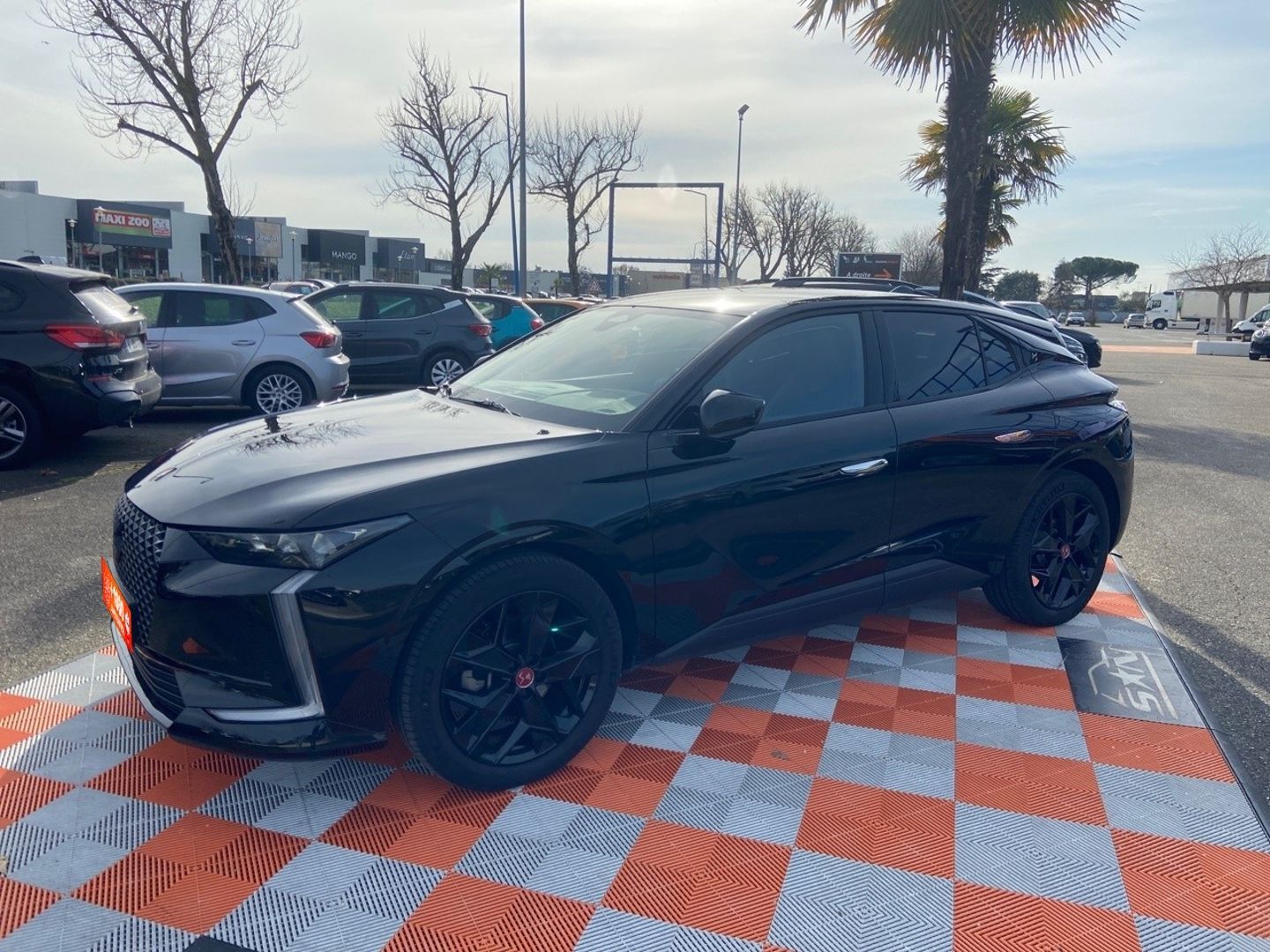 DS DS4 - PURETECH 130 EAT8 PERFORMANCE LINE CAMÉRA HAYON (2023)