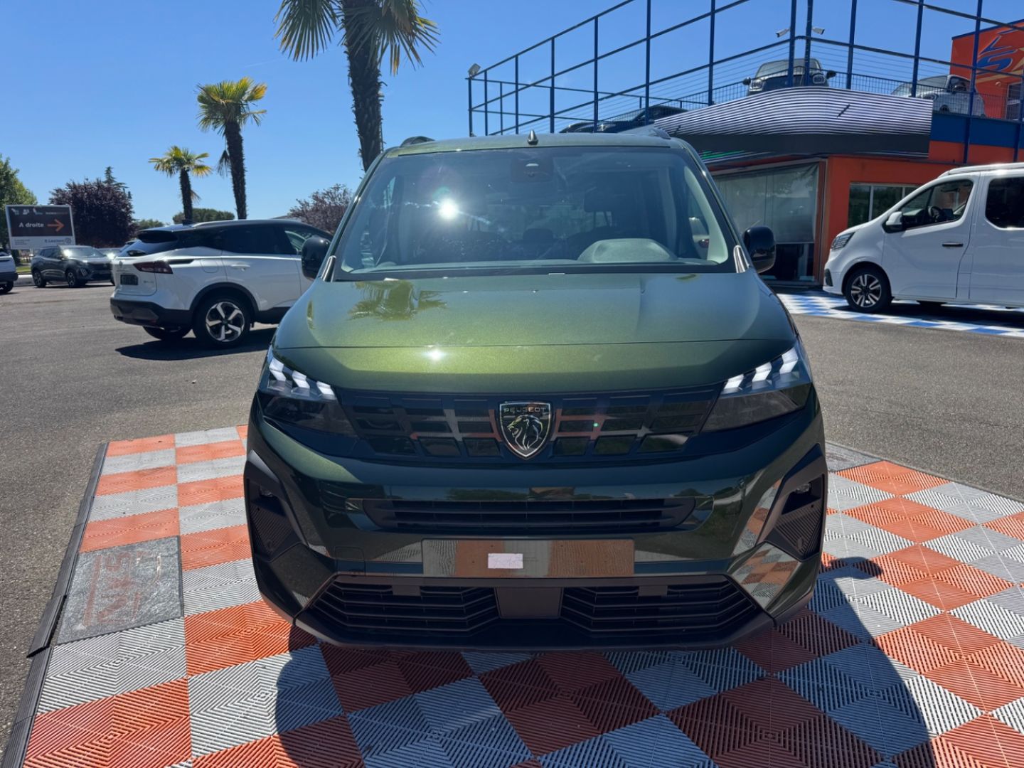 PEUGEOT RIFTER - BLUEHDI 100 BV6 ALLURE PACK STYLE CAMÉRA JA 16" (2025)