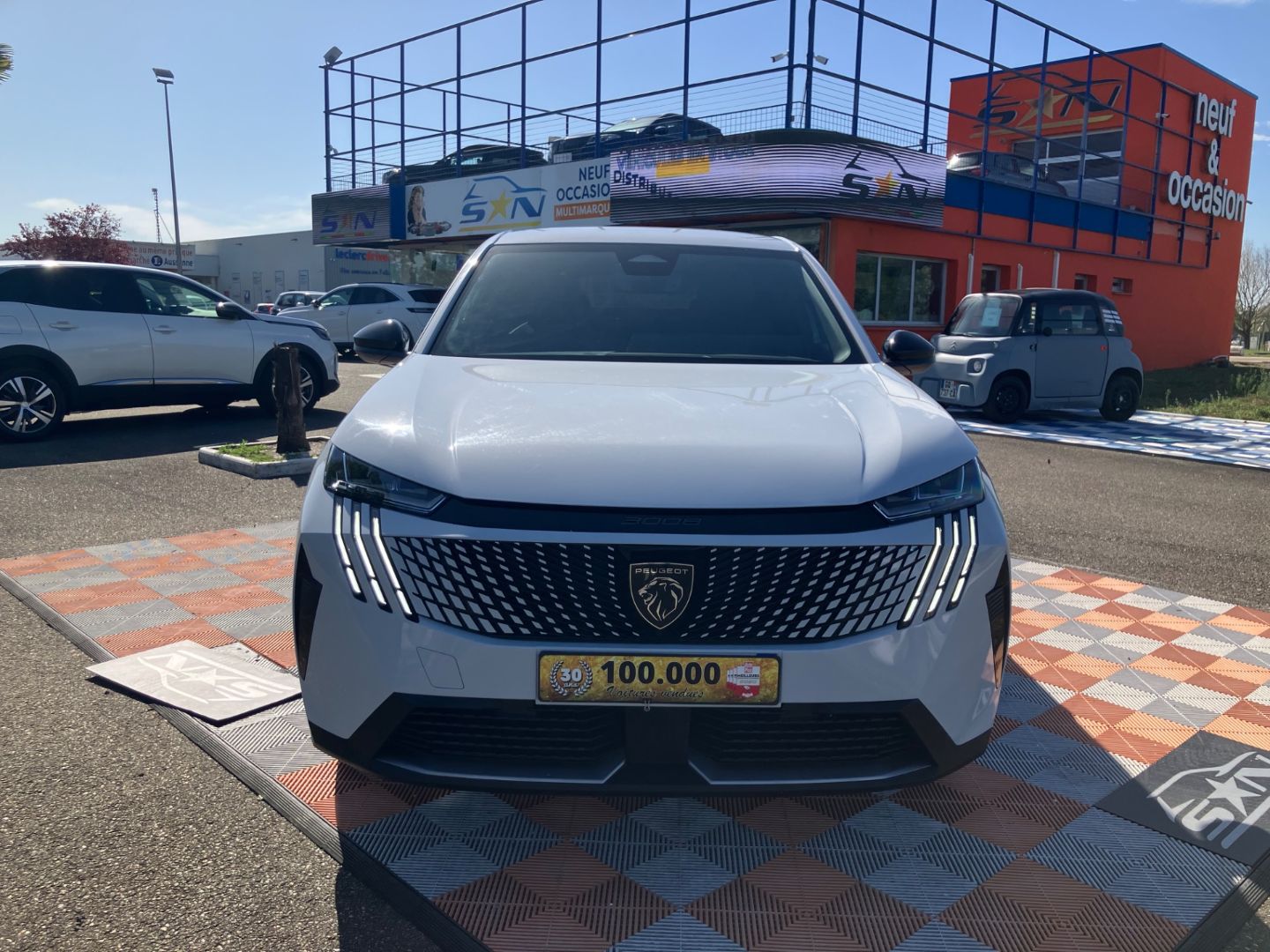 PEUGEOT 3008 - HYBRID 136 E-DCS6 ALLURE (2024)