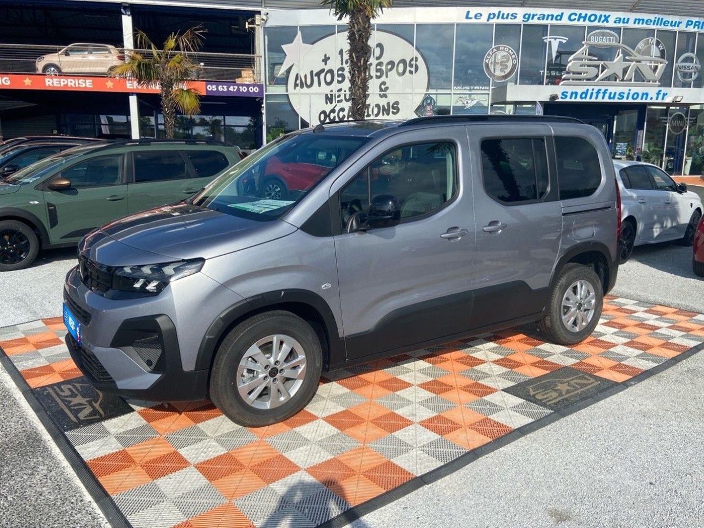 PEUGEOT RIFTER - NEW BLUEHDI 100 BV6 ALLURE PACK STYLE CAMÉRA JA 16" (2024)