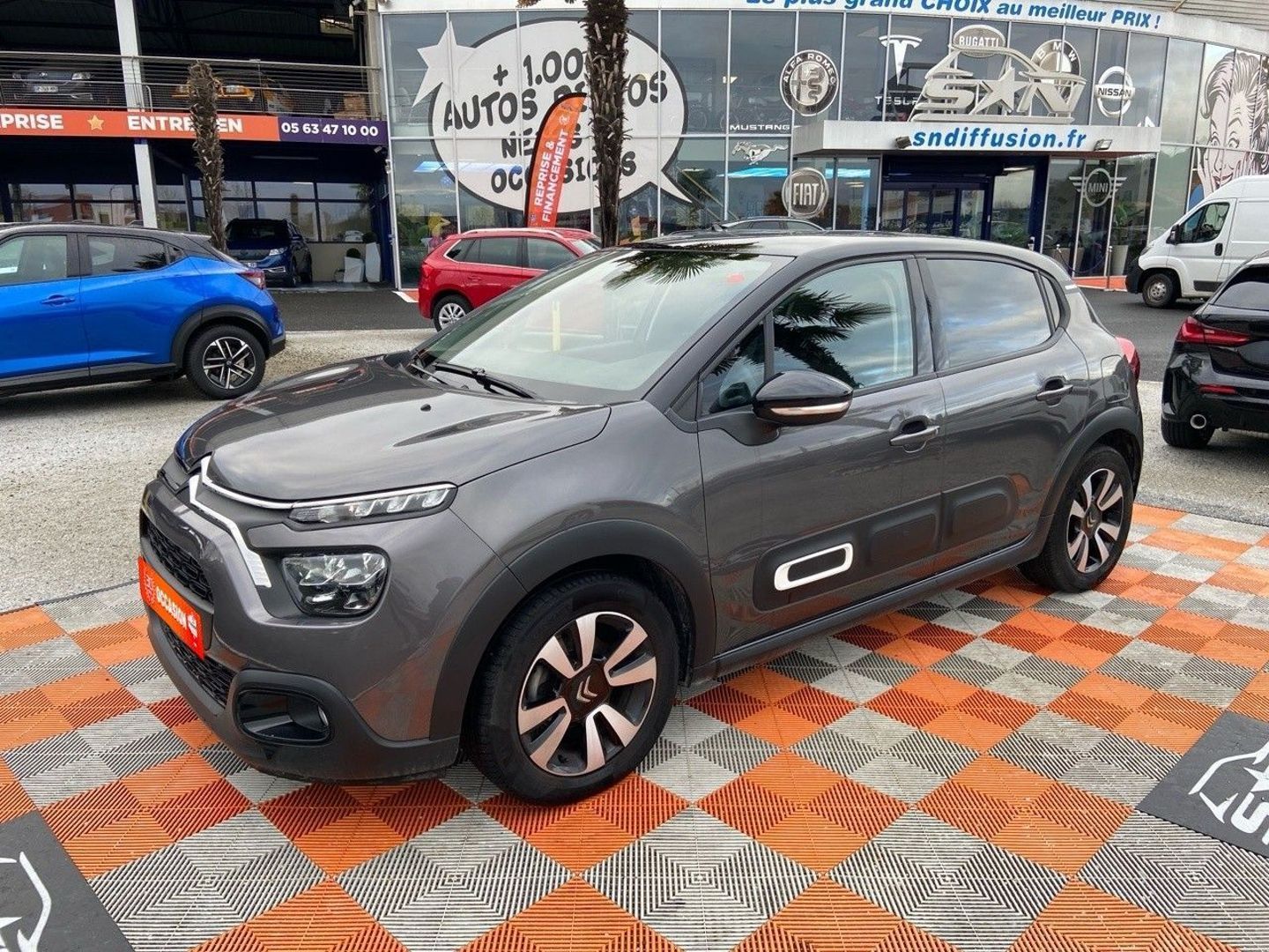 CITROEN C3 - PURETECH 83 MAX TOIT NOIR JA 16" (2024)