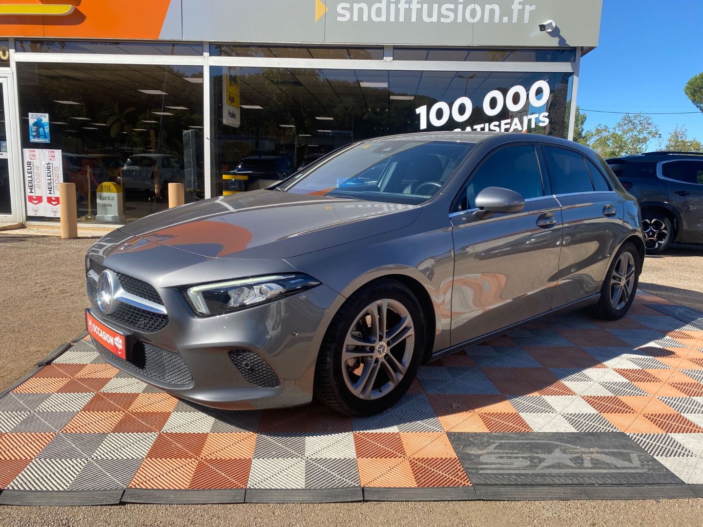 MERCEDES-BENZ CLASSE A - 180 STYLE LINE (2019)