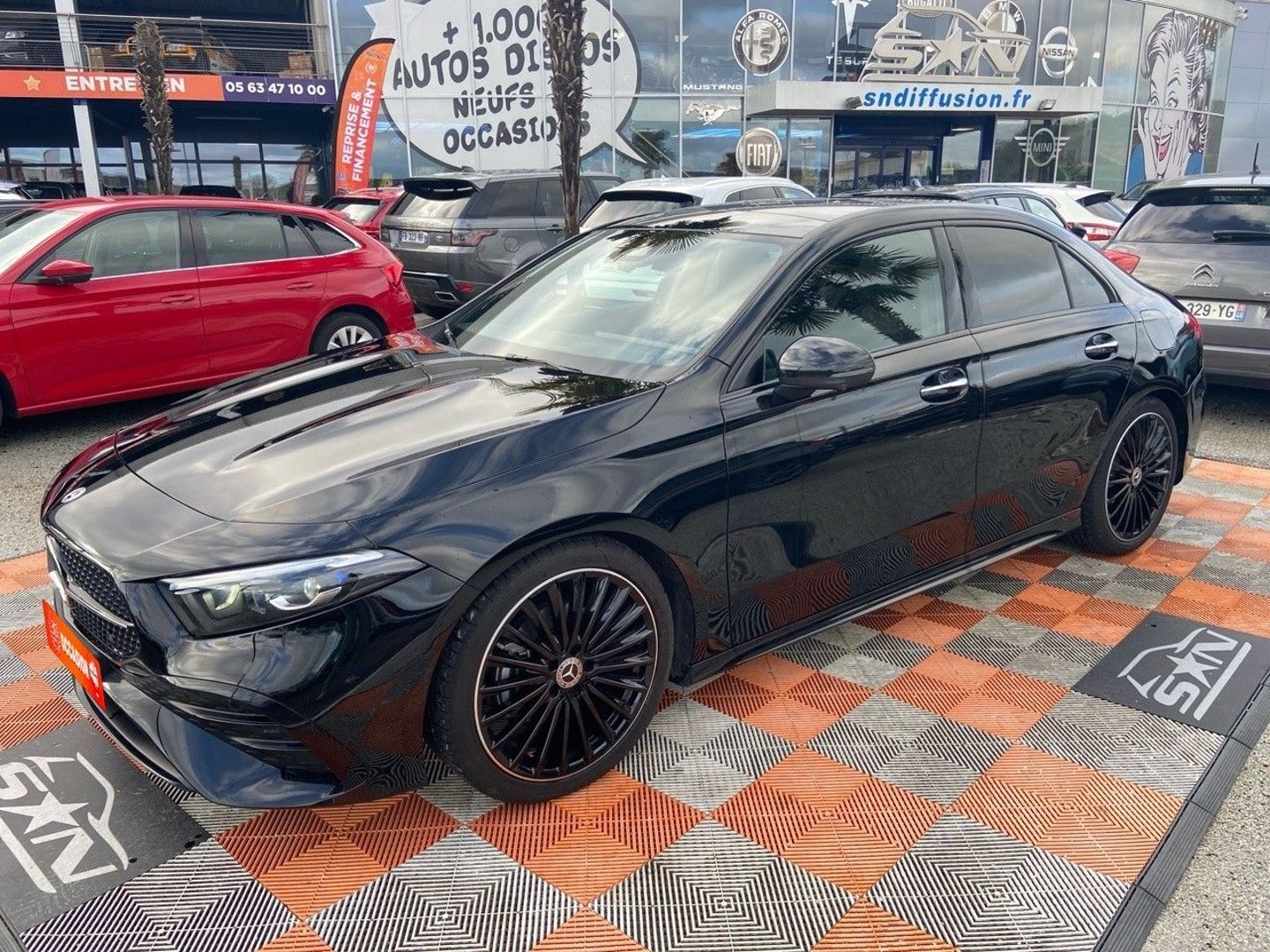 MERCEDES-BENZ CLASSE A - BERLINE 2.0 150 8G-TRONIC AMG LINE JA NOIRES TOE PACK PREMIUM PLUS (2023)